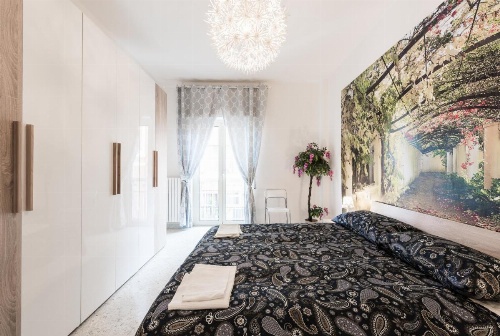 Apartment Red - Youtown image 14